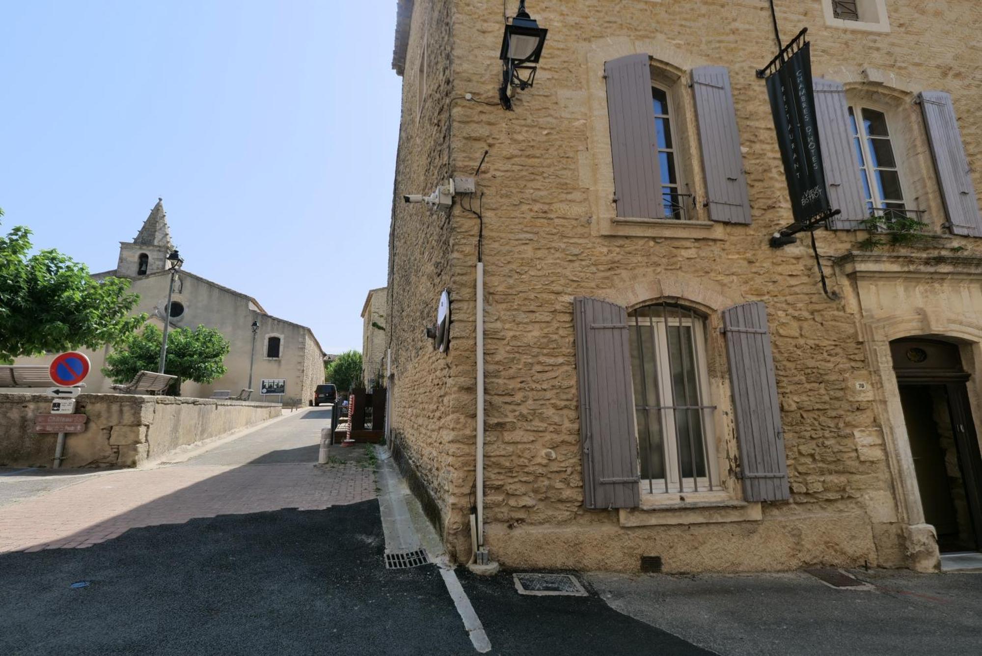 Chambres Du Vieux Bistrot Cabrières-dʼAvignon Exterior foto